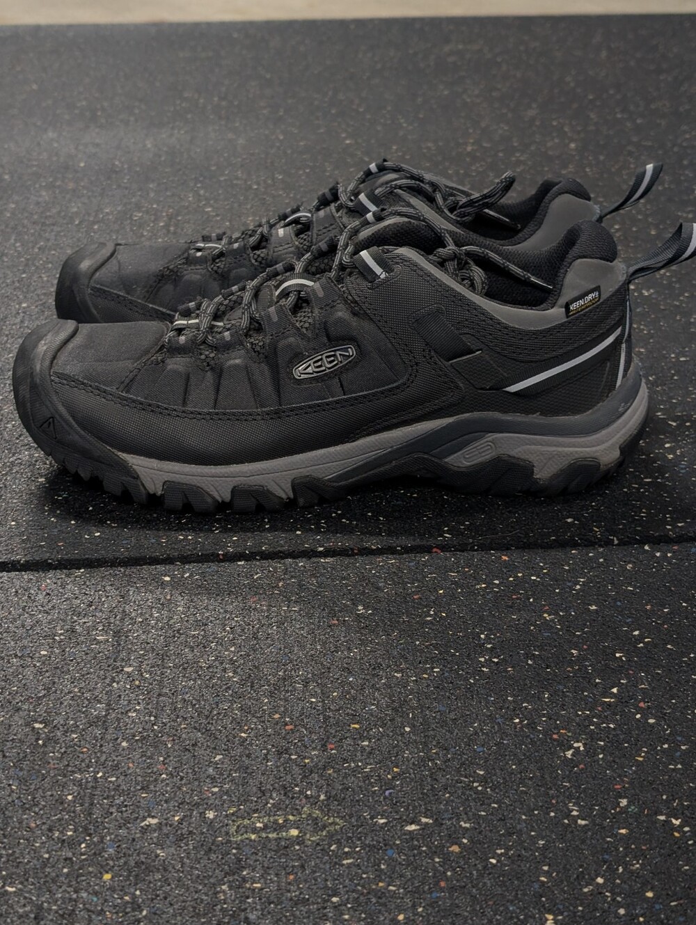 Keen Men's Utility Targhee EXP Low Black Waterproof Hiking Work Shoes Size US 10
